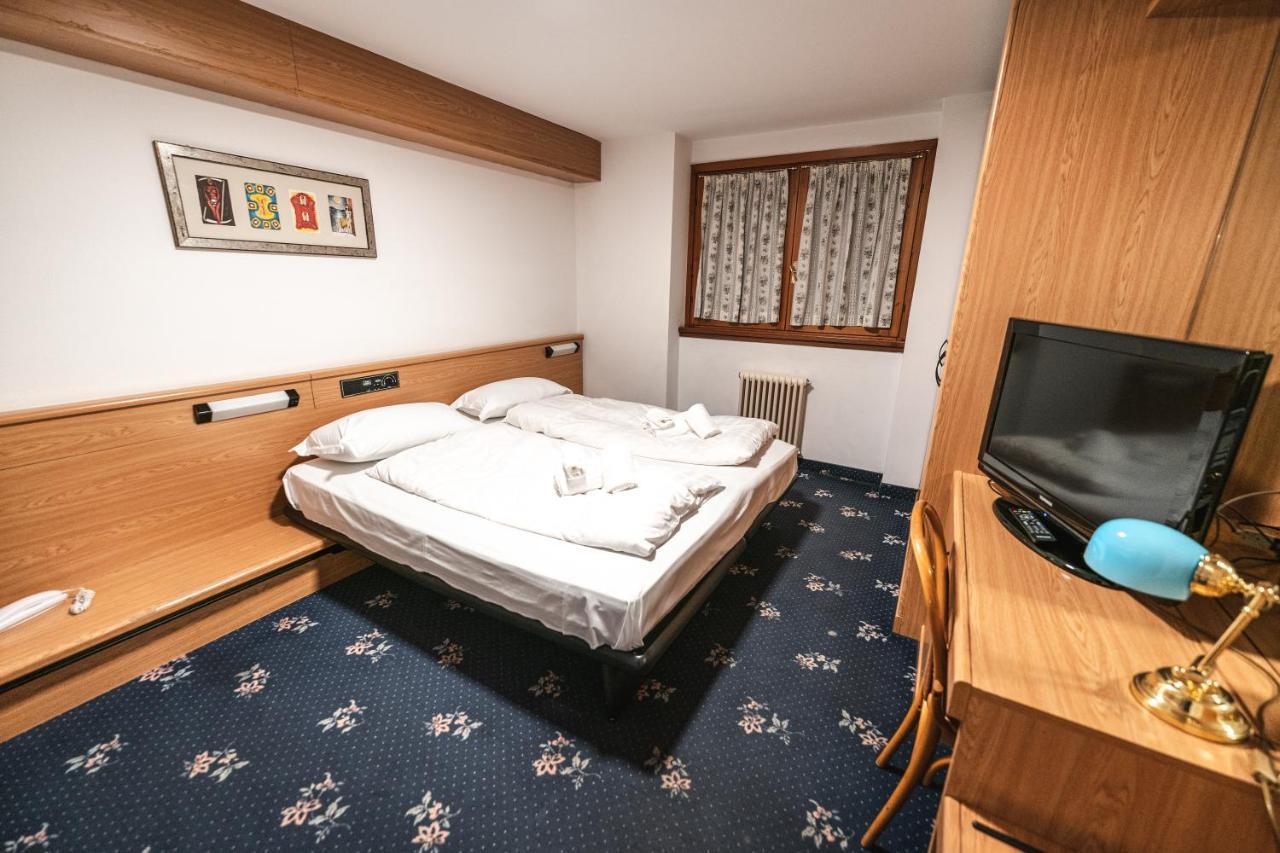 Smart Hotel Renzi Folgarida Exteriér fotografie